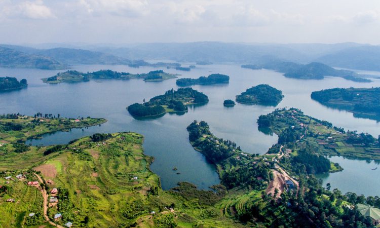 4-Day Bwindi & Lake Bunyonyi Tour from Kigali - Gorillas & Relaxation